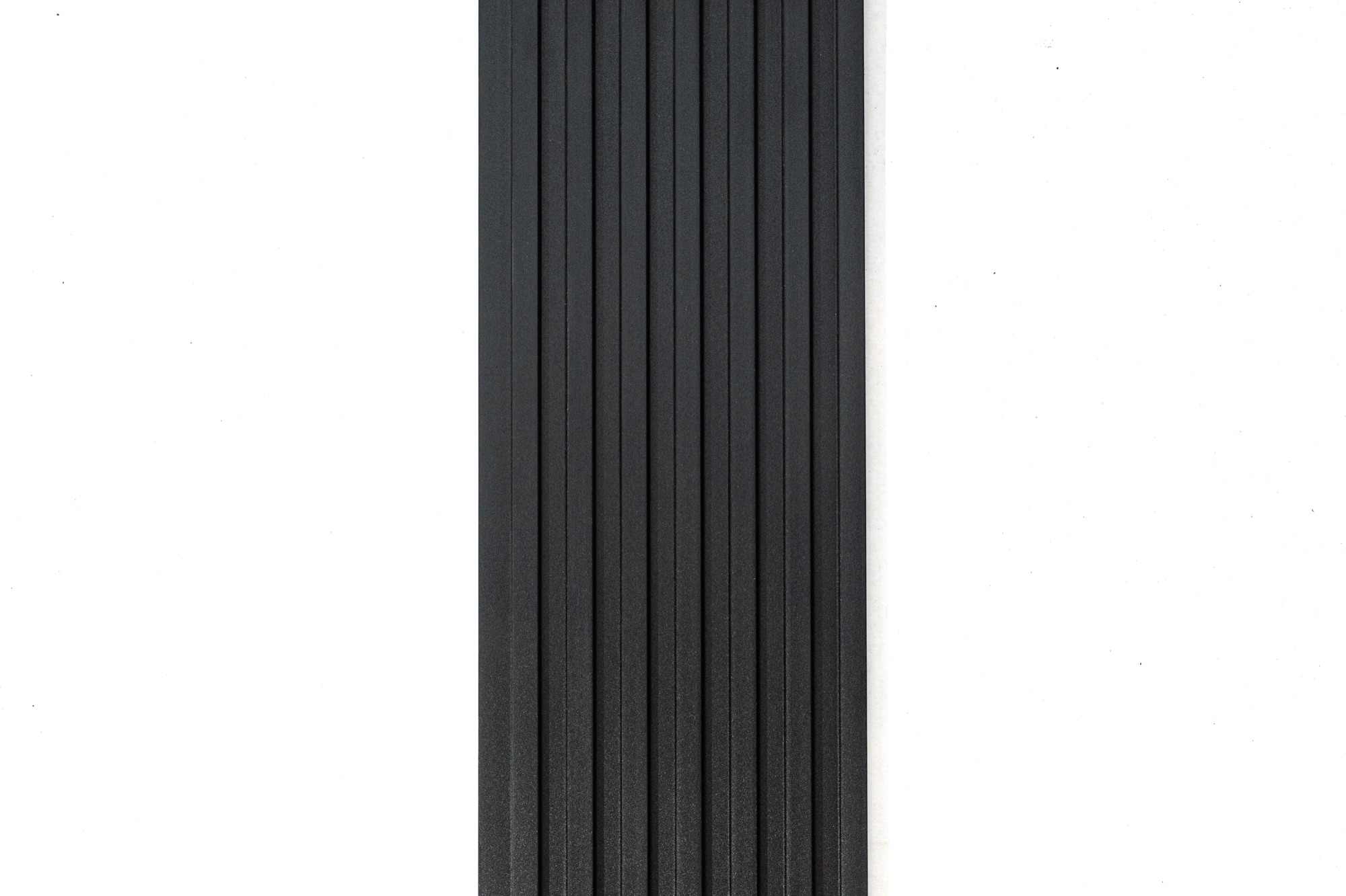 Solid Small Fluted Board - Matte Black